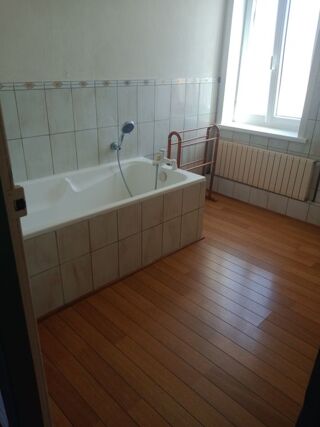  Maison à louer 5 pièces 130 m²