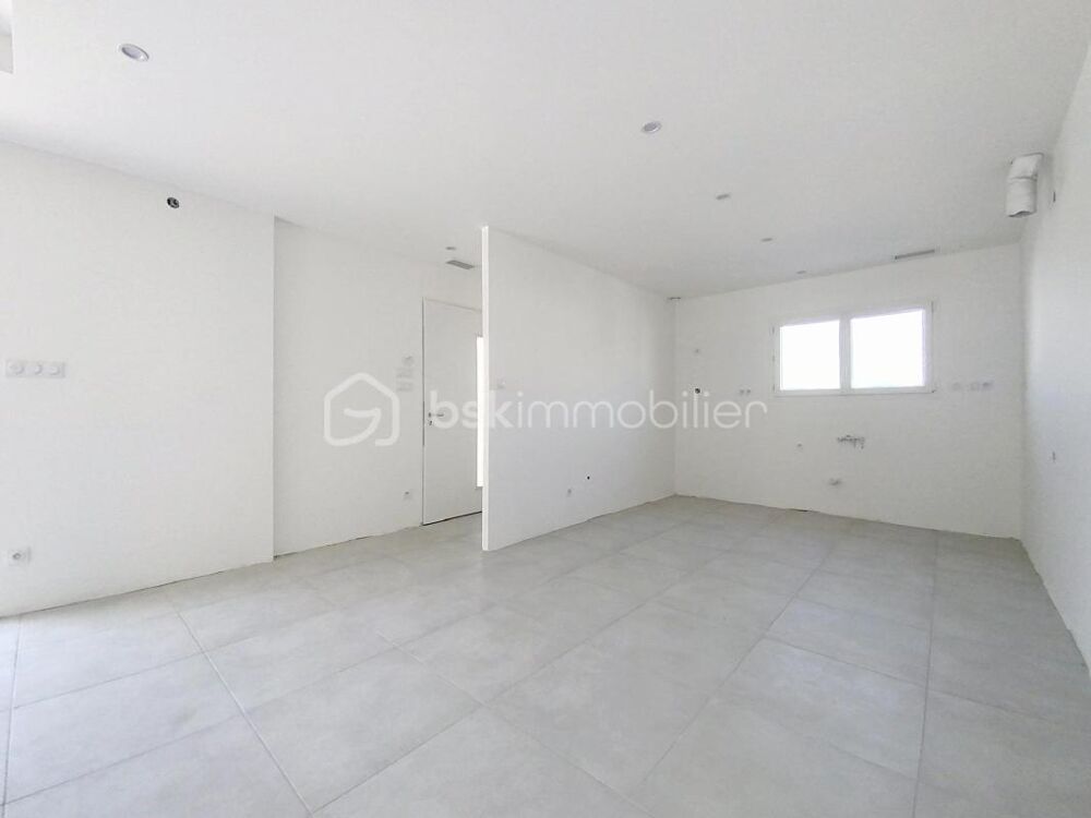 ** VILLA T6 de 156 m²  4 CHAMBRES  GARAGE  JARDIN, TERRASSE & PISCINE  CESSENON-SUR-ORB (34) **