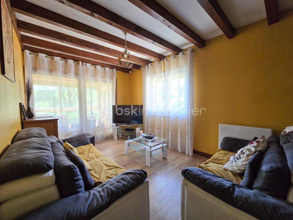 Vente Maison Maison familiale avec fort potentiel – 260 m² environ – Claix / Allée du Ruisseau Claix
