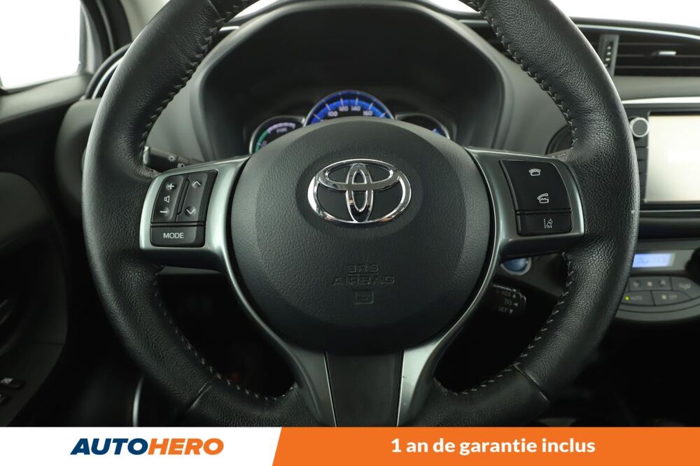 Yaris 1.5 Hybrid Dynamic 5P 100H 2016 occasion 92130 Issy-les-Moulineaux