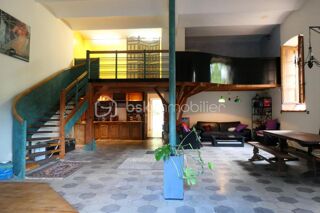  Propri�t�/ch�teau � vendre 10 pi�ces 161 m�