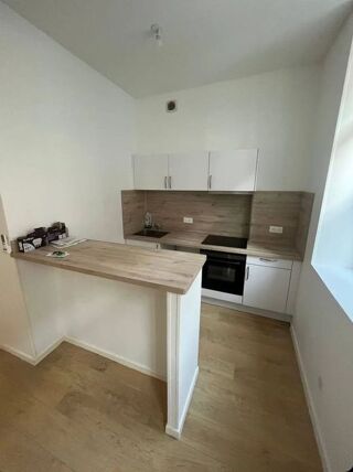  Appartement à louer 2 pièces 50 m²