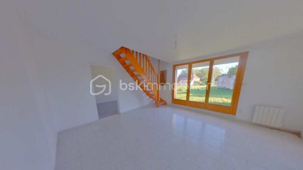 Longère de 92 m² sur 4065 m² de terrain
