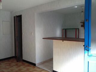  Appartement à louer 2 pièces 33 m²