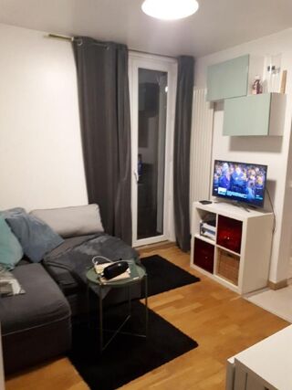  Appartement à louer 2 pièces 27 m²