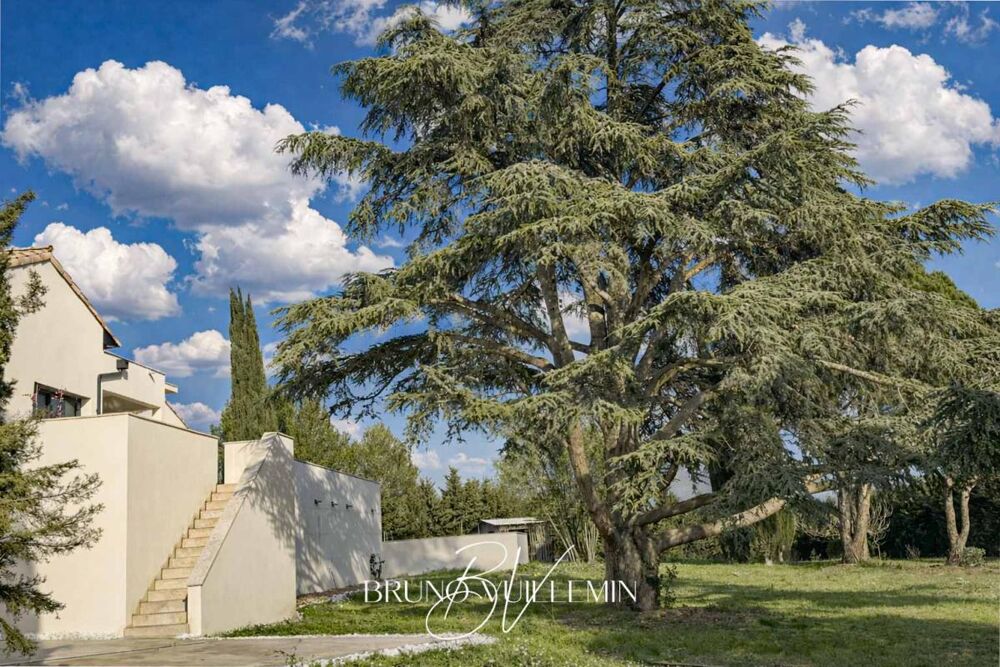 VILLA D'ARCHITECTE * DPE A/A * SECTEUR RÉSIDENTIEL RECHERCHÉ