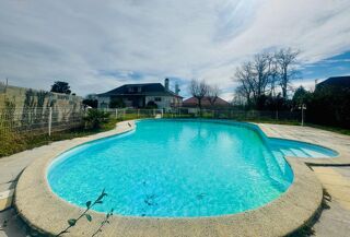  Maison  vendre 6 pices 233 m