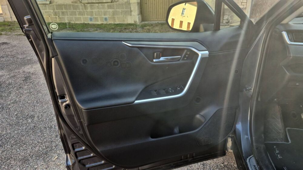RAV 4 2.5 VVT-iE 222 Hybrid AWD-I E-CVT Lounge - Premi&egrave;re main Aut 2021 occasion 89310 Noyers