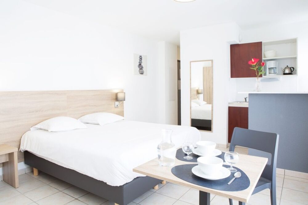 Appartement T2 de 39,69 m²  Investissement LMNP sécurisé avec bail commercial