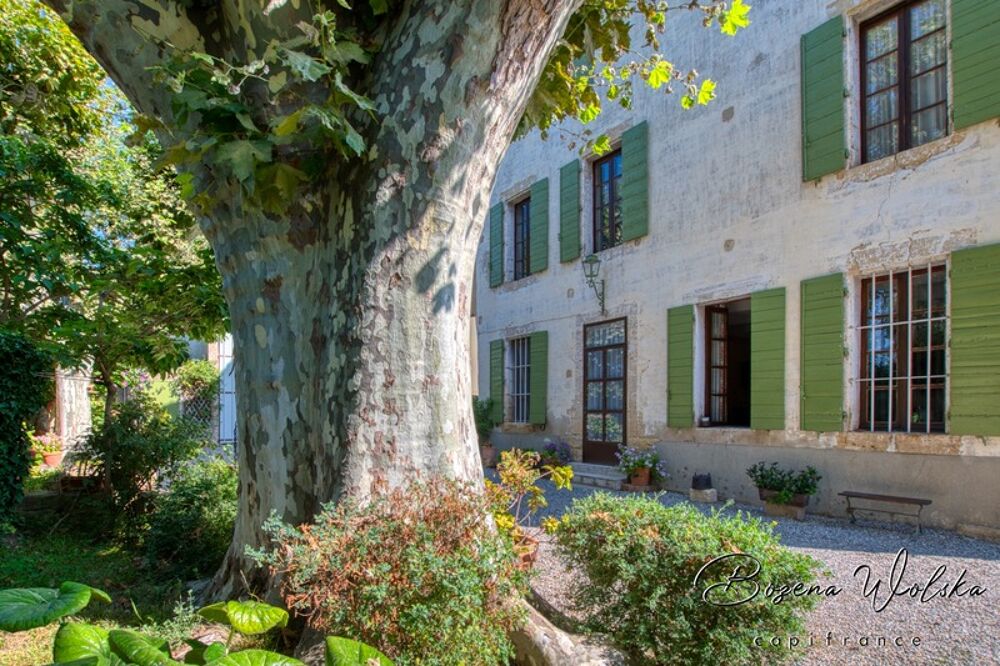 Bastide Ancien Moulin à SALON DE PROVENCE (13) 400 m² et plus de 4000m² de terrain