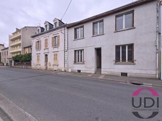  Immeuble à vendre 6 pièces 173 m²