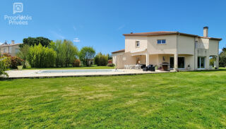  Maison à vendre 7 pièces 238 m²