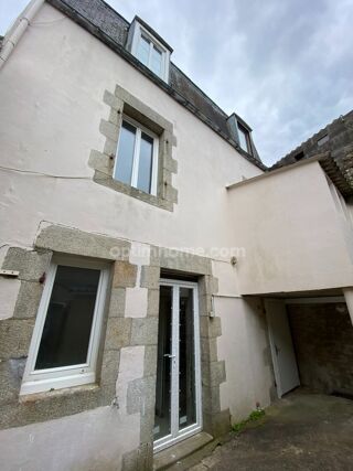  Immeuble � vendre 210 m�