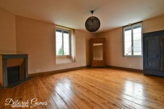  Maison  vendre 4 pices 241 m