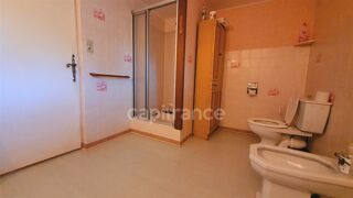  Maison  vendre 7 pices 195 m