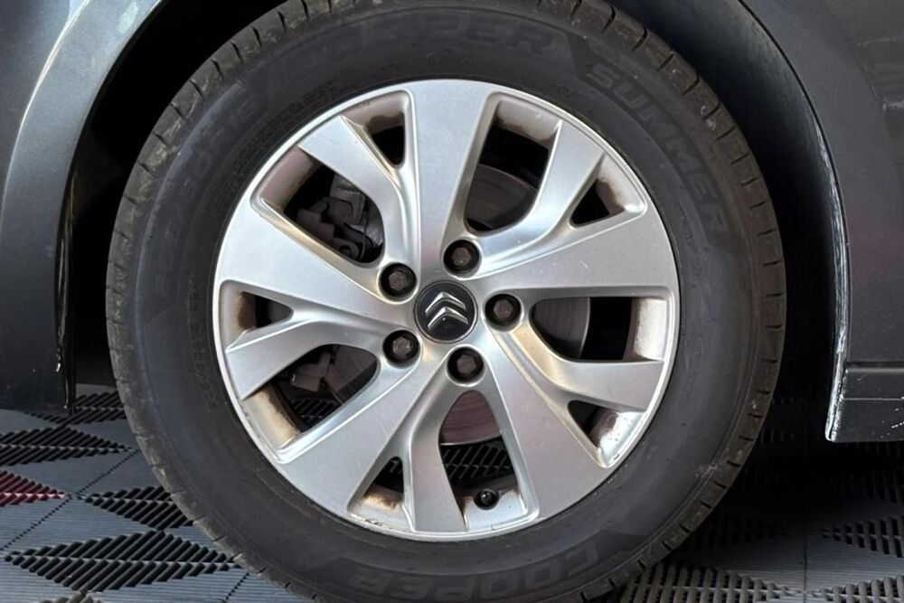 C4 Picasso 1.6 e-HDi FAP S&S 114 cv Business Class 2015 occasion 85190 Venansault