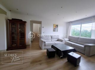  Maison � vendre 7 pi�ces 148 m�