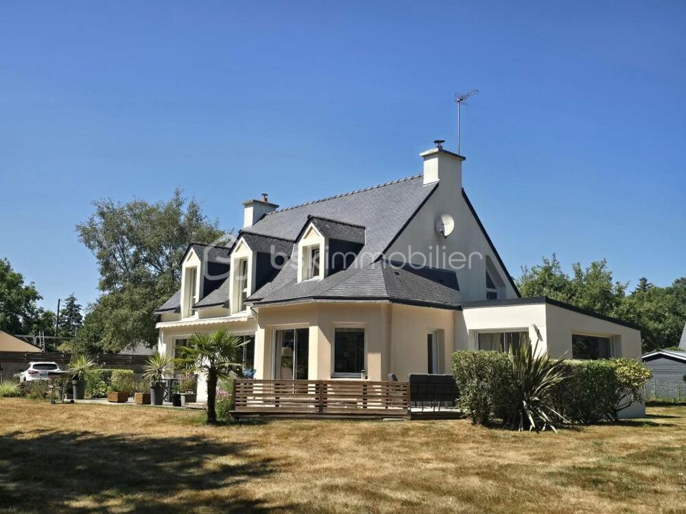 MAISON FAMILIALE - VIE DE PLAIN-PIED - 4 CHAMBRES - SPA - TERRAIN CONSTRUCTIBLE