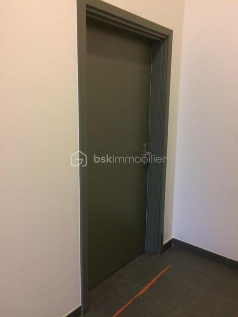   Local commercial Saint Denis 118m² 