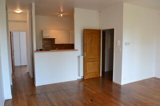  Appartement � louer 4 pi�ces 82 m�