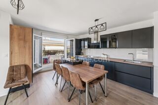  Appartement  vendre 4 pices 80 m