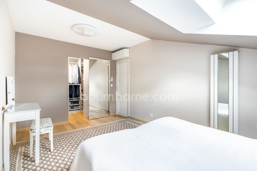 NEUVILLE SUR SAONE (69) -DUPLEX 123 m², 4 chambres, Dernier étage avec asc, Vue dégagée, DPE C