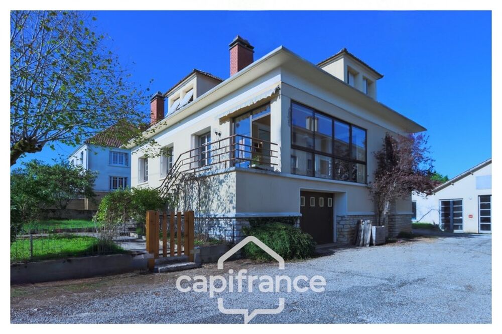 Maison individuelle de 90m² à Gourdon (46)  Beaux volumes et fort potentiel daménagement