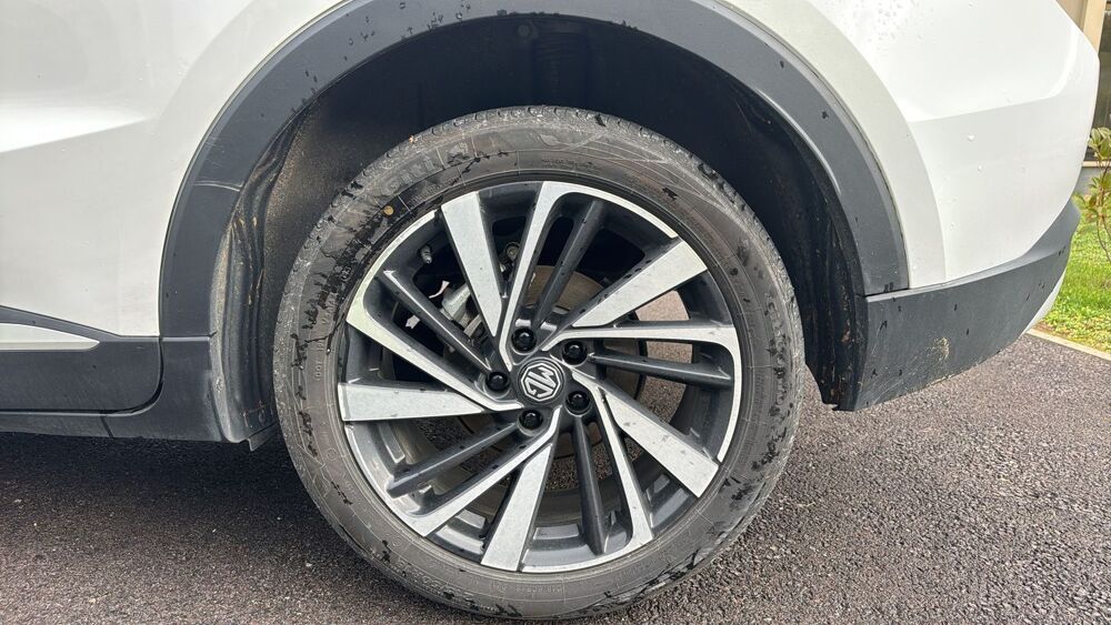 MG.ZS 1.5 L Hybrid+ 197 BVA Luxury 2025 occasion 27200 Vernon