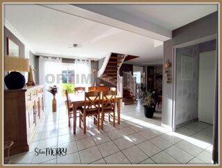  Maison  vendre 8 pices 122 m