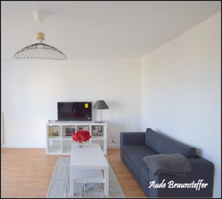  Appartement à louer 2 pièces 45 m²