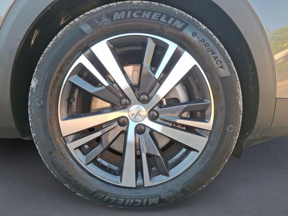 3008 II (2) 1.6 HYBRID 225 ACTIVE PACK E-EAT8 2023 occasion 55800 Contrisson