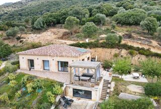  Maison � vendre 4 pi�ces 150 m�