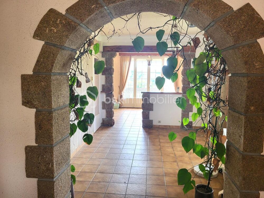 ? Et si votre prochain coup de coeur se trouvait ici aux Biards (50540) ? ?