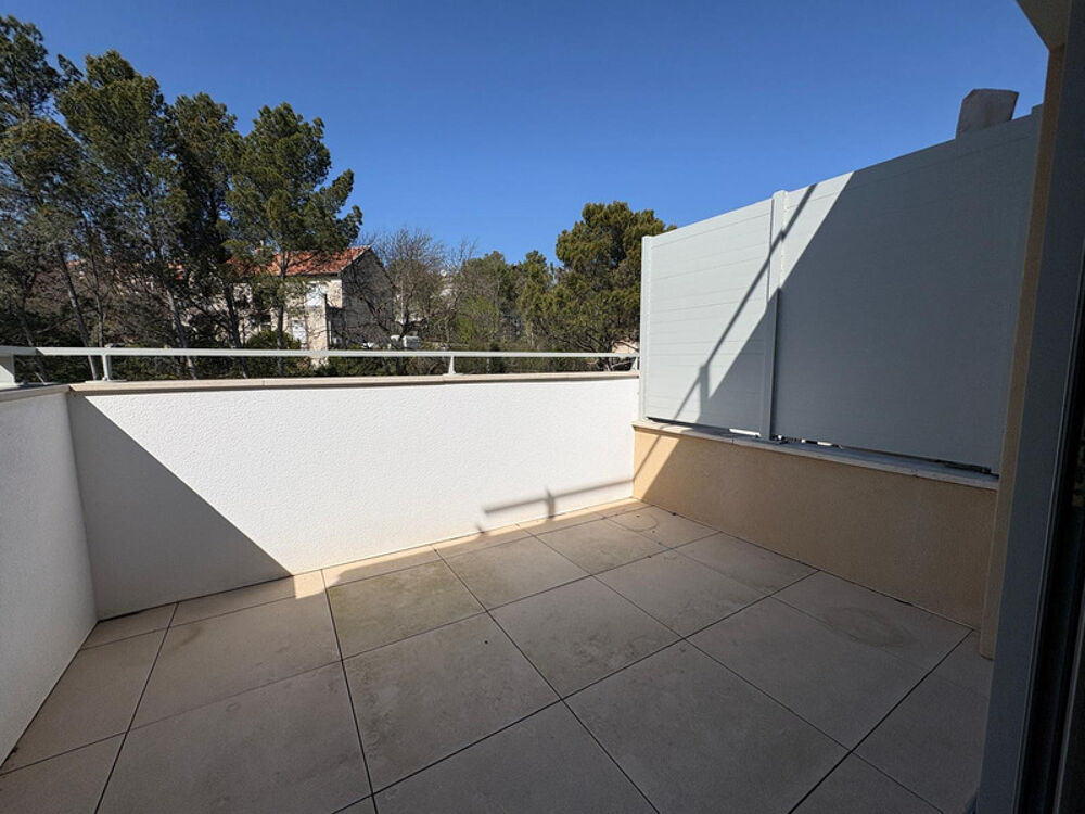T3 Dernier étage 60m²  Terrasse plein sud  Ascenseur + Parking  Aix Bellegarde