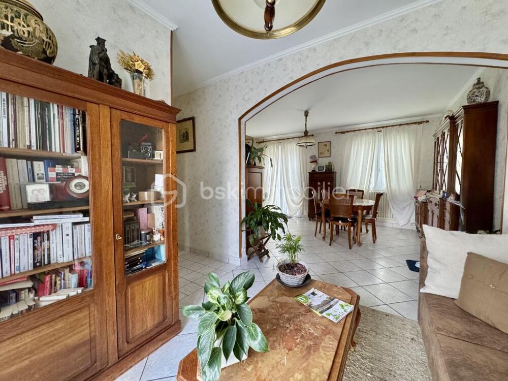 ? Maison pleine de charme, grand jardin, garage  Livry-Gargan - 70m2 - T3