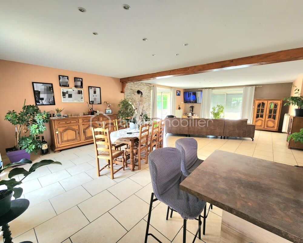 Vente Propriété/Château Magnifique propriété de 210 m², parcelle de 3 300 m² à 7 km de la mer Verton