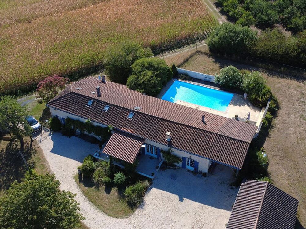Charmante ferme française au caractère authentique au calme