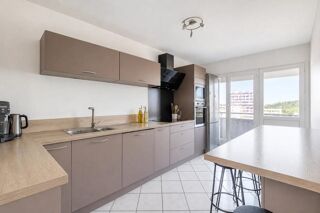  Appartement à vendre 6 pièces 116 m²