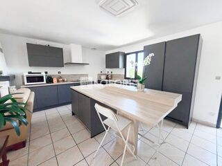  Maison à vendre 7 pièces 142 m²