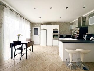  Villa � vendre 4 pi�ces 130 m�