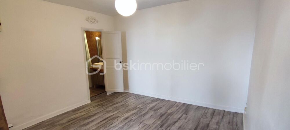 Location Appartement STUDIO Hypercentre ANGOULEME Angouleme