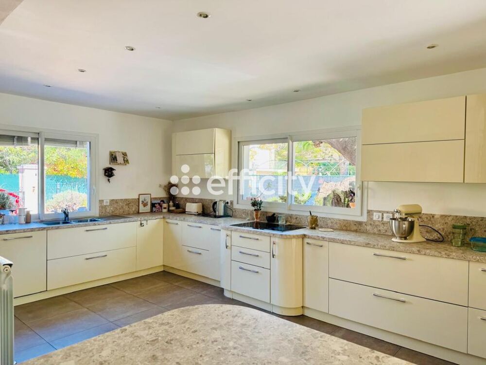 à vendre  Villa La Valette-du-Var (83160)
