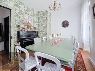  Propri�t�/ch�teau � vendre 8 pi�ces 210 m�