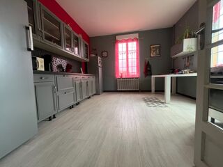  Maison � vendre 9 pi�ces 208 m�