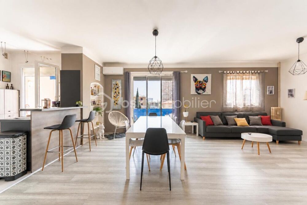 Vente Appartement *** QUARTIER AGUILLON *** PROCHE TOUTES COMMODITÉS *** T4 (ACTUELLEMENT T3) TRAVERSANT AVEC CAVE *** Toulon