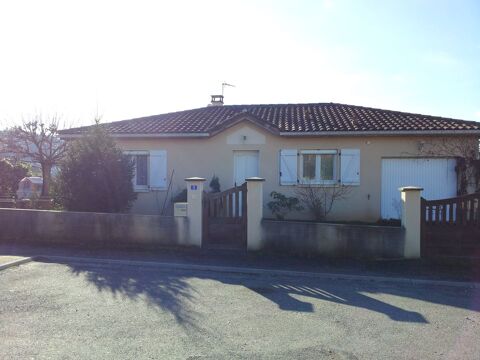   Maison de 81m2 à louer sur Figeac Maison - 3 pièce(s) - 81 m²