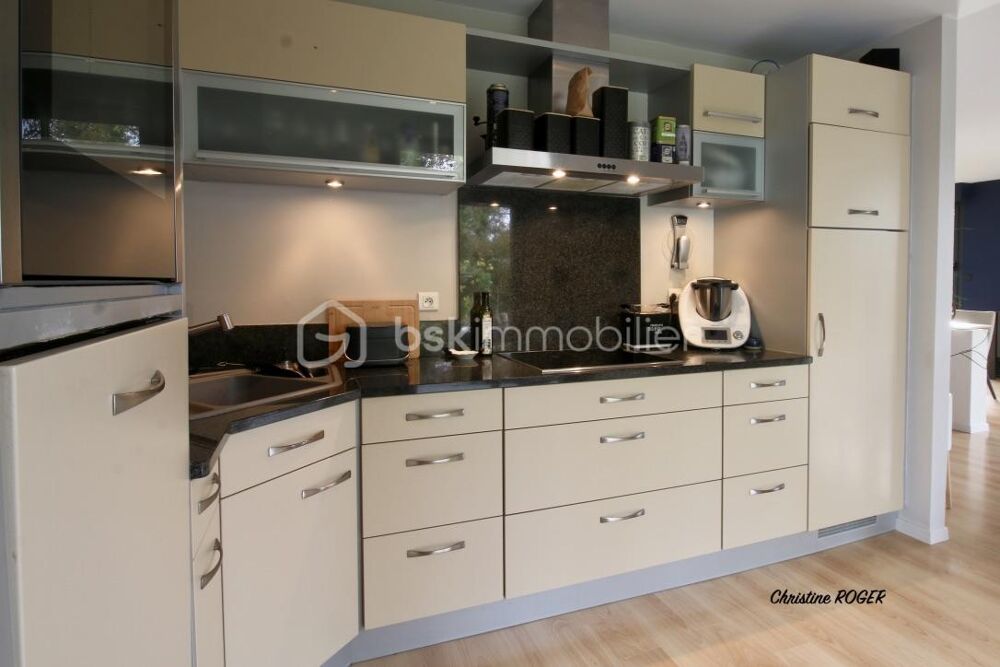 Vente Villa Villa semi plain-pied 160 m² – 5 ch – Terrain 1 980 m² – 599 000 € Baisieux