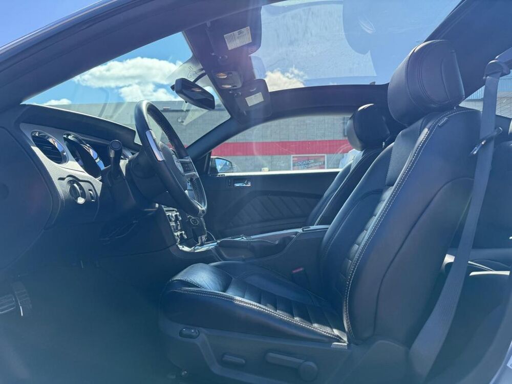 Mustang GT V8 5,0L AUTO 2013 occasion 33300 Bordeaux