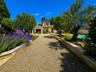  Villa à vendre 6 pièces 167 m²