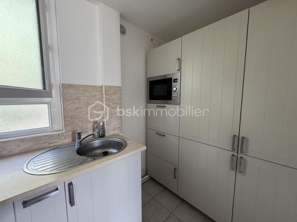 Appartement lumineux de 2 pièces avec box et cave  Sainte-Geneviève-des-Bois